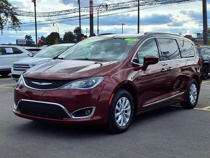 2018 Chrysler Pacifica Woodhaven MI
