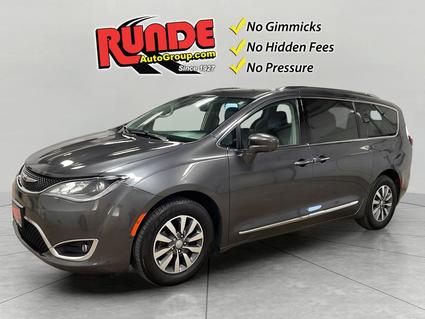 2020 Chrysler Pacifica Hazel Green WI