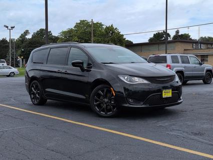2020 Chrysler Pacifica Mendota IL