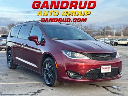 2020 Chrysler Pacifica Green Bay WI