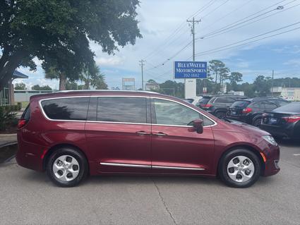 2017 Chrysler Pacifica Wilmington NC