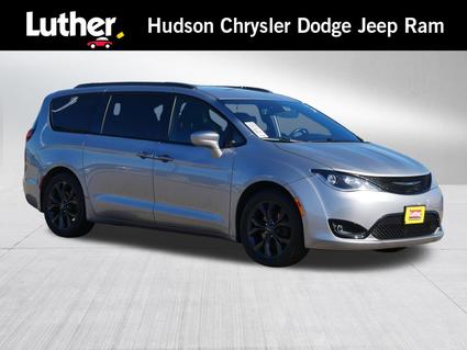 2020 Chrysler Pacifica Hudson WI