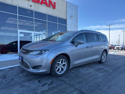 2017 Chrysler Pacifica Sheboygan WI