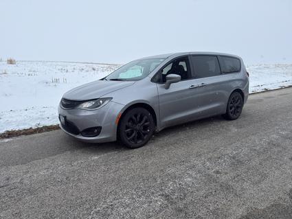 2020 Chrysler Pacifica Mendota IL