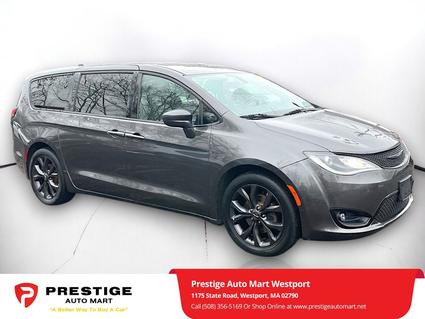 2018 Chrysler Pacifica Westport MA