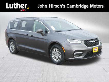 2021 Chrysler Pacifica Cambridge MN