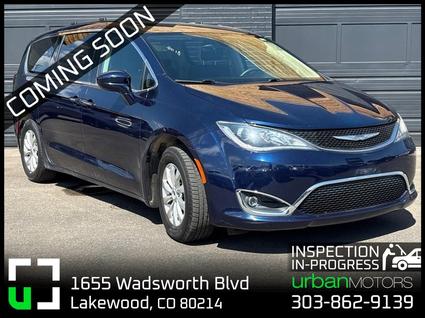 2018 Chrysler Pacifica Denver CO