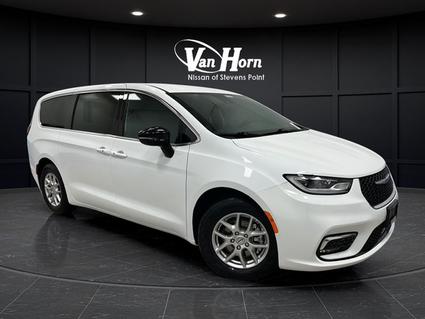 2024 Chrysler Pacifica Stevens Point WI