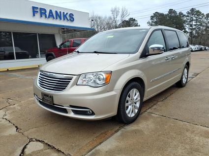 2015 Chrysler Town & Country Kosciusko MS