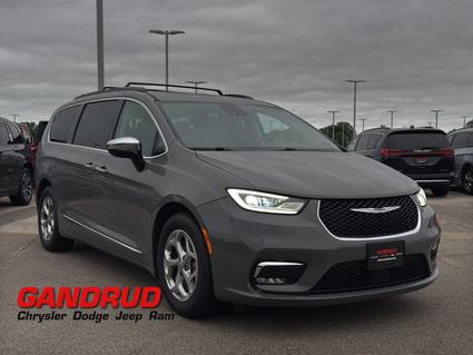 2023 Chrysler Pacifica Green Bay WI