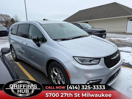2024 Chrysler Pacifica Milwaukee WI