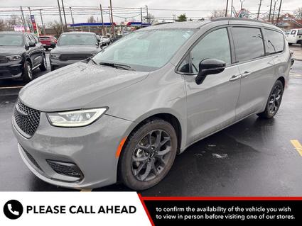 2025 Chrysler Pacifica Van Wert OH