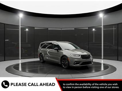 2025 Chrysler Pacifica Van Wert OH