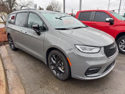 2025 Chrysler Pacifica York SC