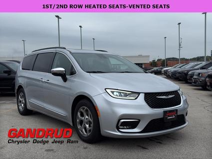 2023 Chrysler Pacifica Green Bay WI