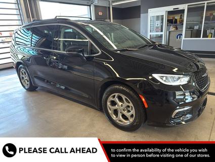 2024 Chrysler Pacifica Van Wert OH