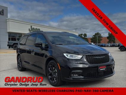 2026 Chrysler Pacifica Green Bay WI