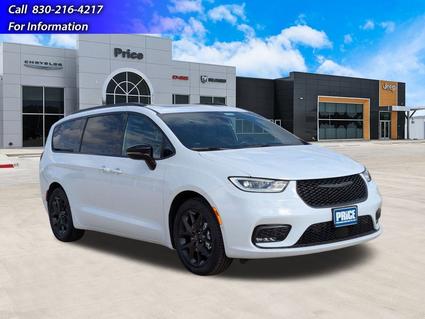 2026 Chrysler Pacifica Floresville TX
