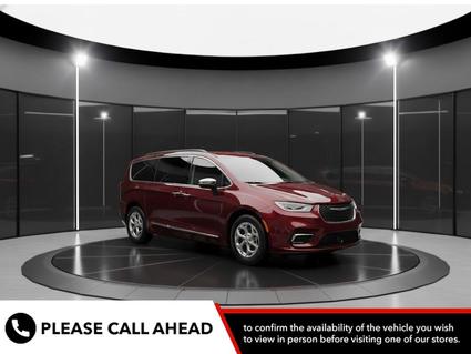 2023 Chrysler Pacifica Van Wert OH