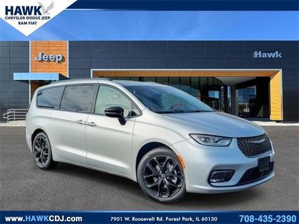 2026 Chrysler Pacifica Forest Park IL
