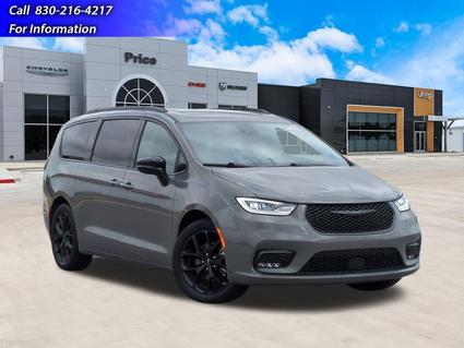 2025 Chrysler Pacifica Floresville TX