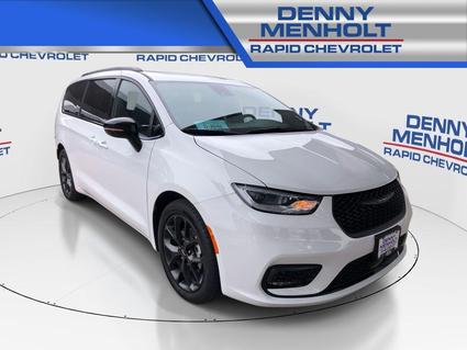 2025 Chrysler Pacifica Rapid City SD