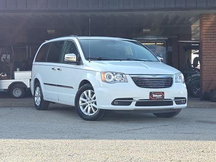 2015 Chrysler Town & Country Cleburne TX