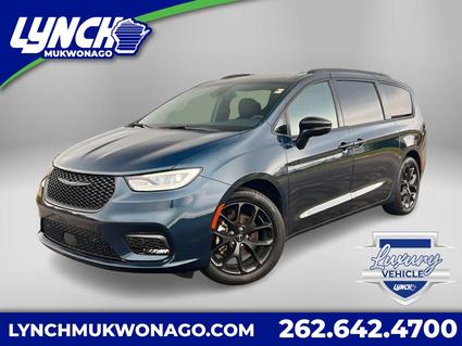 2024 Chrysler Pacifica Mukwonago WI