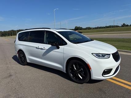 2026 Chrysler Pacifica Enterprise AL