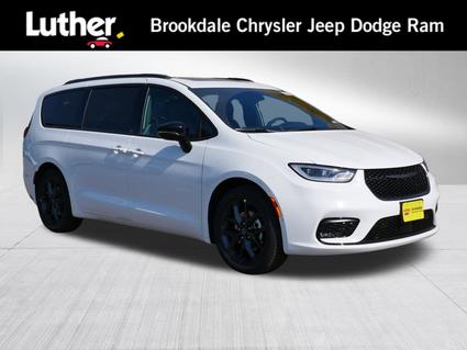 2026 Chrysler Pacifica Minneapolis MN