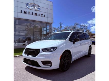 2025 Chrysler Pacifica Boerne TX