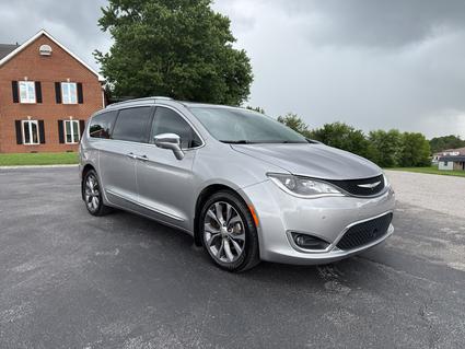 2017 Chrysler Pacifica Crossville TN