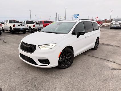2025 Chrysler Pacifica Monticello IN