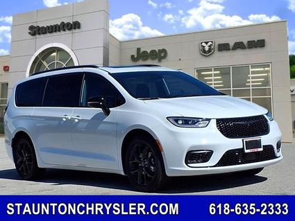 2026 Chrysler Pacifica Staunton IL