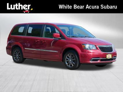 2015 Chrysler Town &amp; Country Saint Paul MN