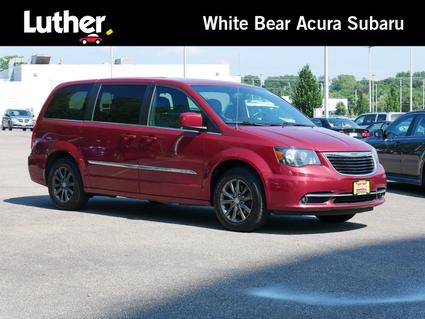 2015 Chrysler Town & Country Saint Paul MN