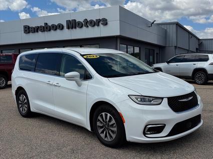 2022 Chrysler Pacifica Baraboo WI