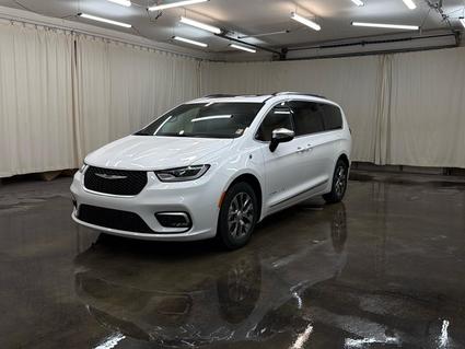 2025 Chrysler Pacifica Warsaw IN