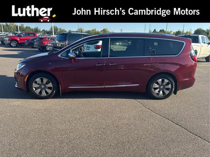 2018 Chrysler Pacifica Cambridge MN