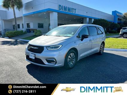 2024 Chrysler Pacifica Clearwater FL