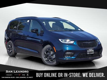 2025 Chrysler Pacifica San Leandro CA