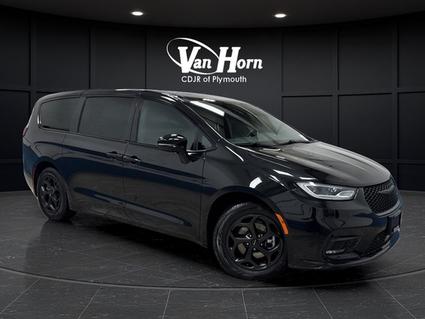 2023 Chrysler Pacifica Plymouth WI