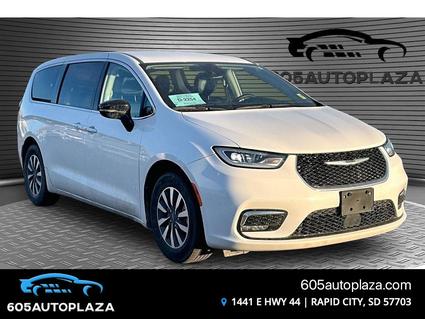 2024 Chrysler Pacifica Rapid City SD