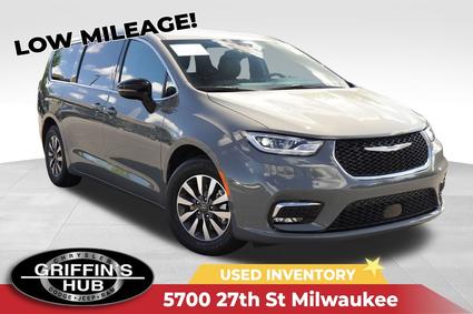 2025 Chrysler Pacifica Milwaukee WI