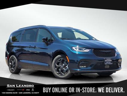 2025 Chrysler Pacifica San Leandro CA