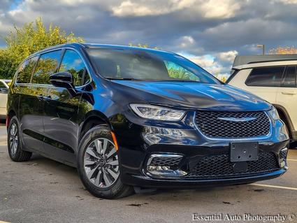 2026 Chrysler Pacifica Forest Park IL