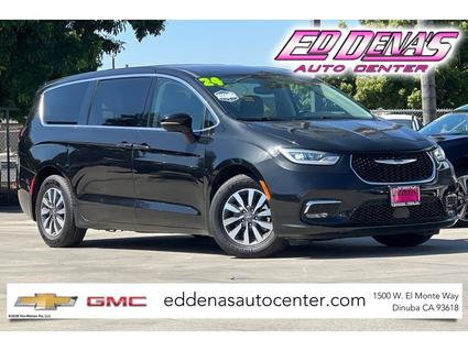 2024 Chrysler Pacifica Dinuba CA