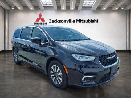 2024 Chrysler Pacifica Jacksonville NC