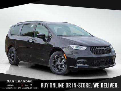 2025 Chrysler Pacifica San Leandro CA