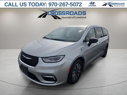 2024 Chrysler Pacifica Loveland CO